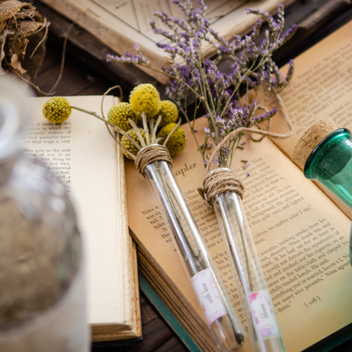 Simple, Bitty Bouquets for Your Galentines